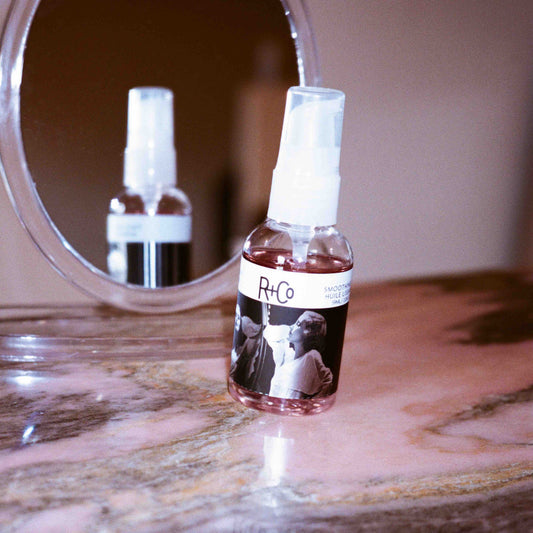 TWO WAY MIRROR Smoothing Oil